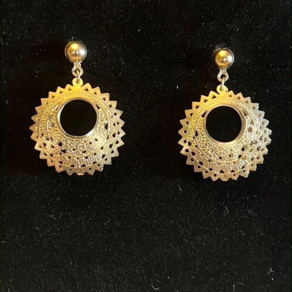 Vintage gold tone dangle earrings for pierced ears